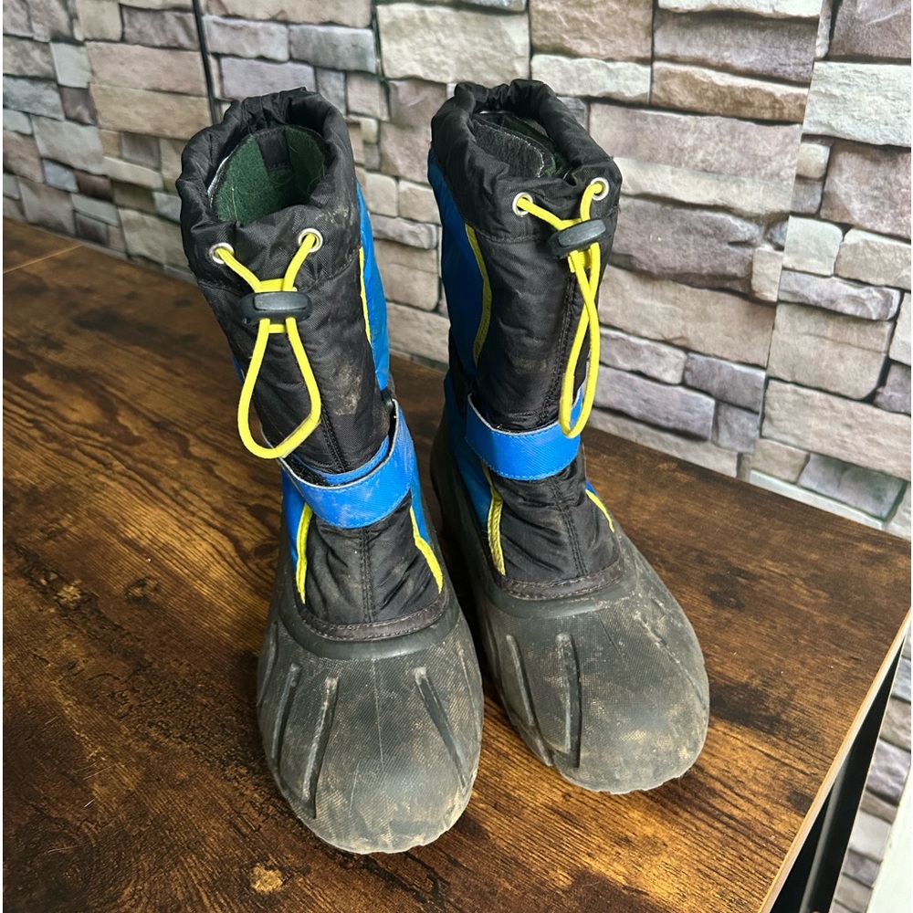 Sorel Kids' Blue and Black Winter Boots Size 5 - Picture 2 of 5